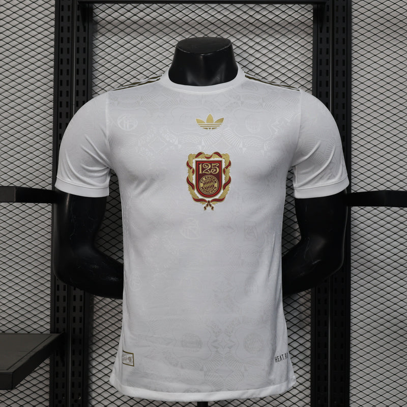 BAYERN MUNICH EDICIÓN ANIVERSARIO 125° V 25/26 HOMBRE (VERSIÓN JUGADOR)